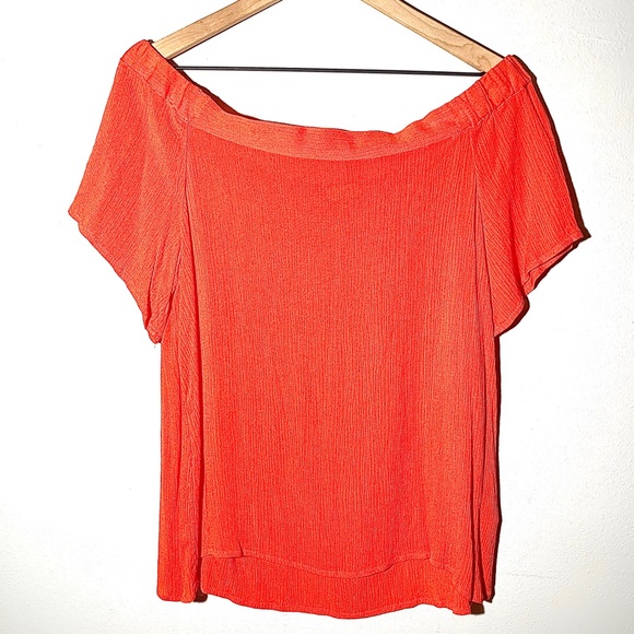 1. State Off The Shoulder Poppy Petal Blouse - Picture 3 of 7